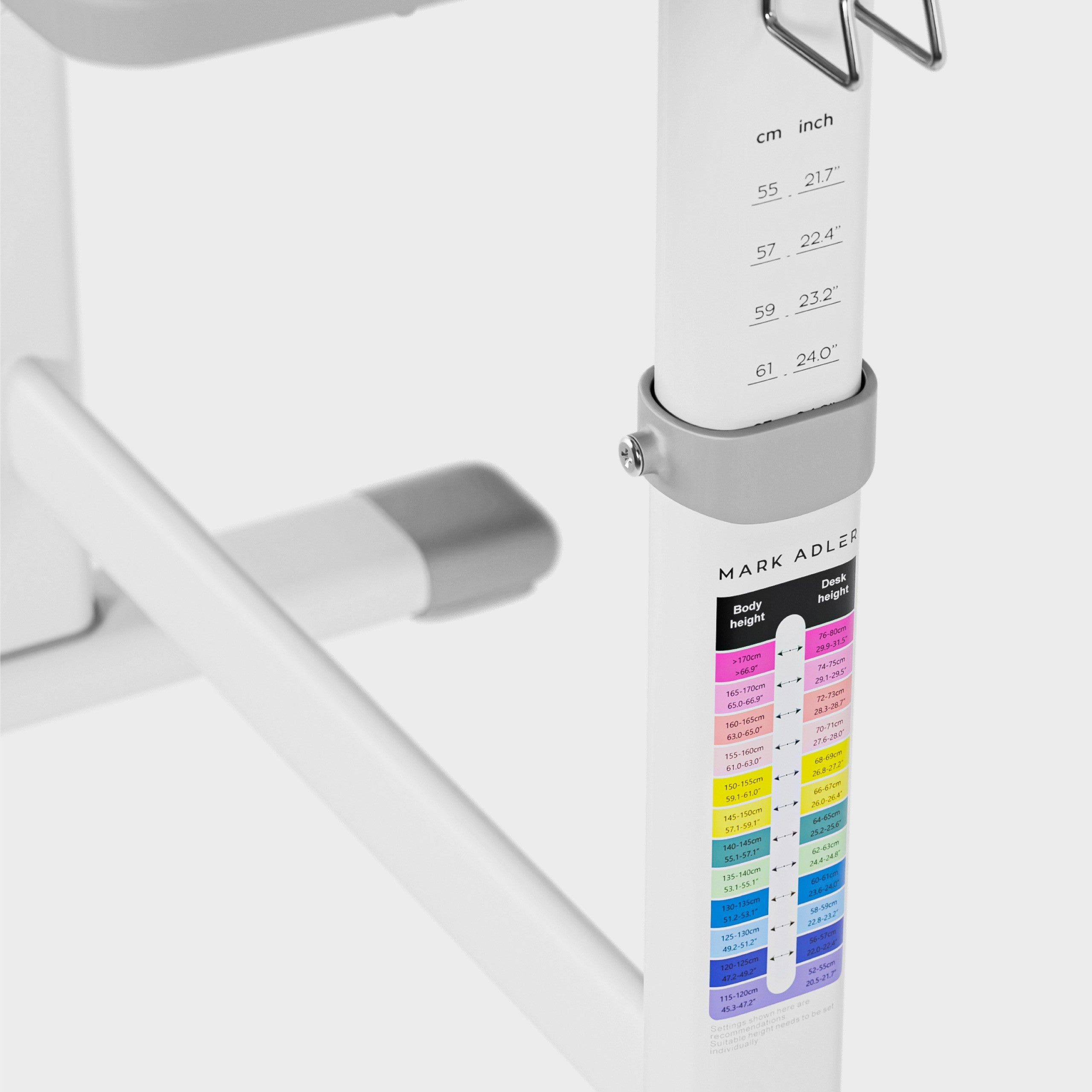 OUTLET Ergonomiczne biurko dla dziecka Mark Adler Study 3.0 66 cm