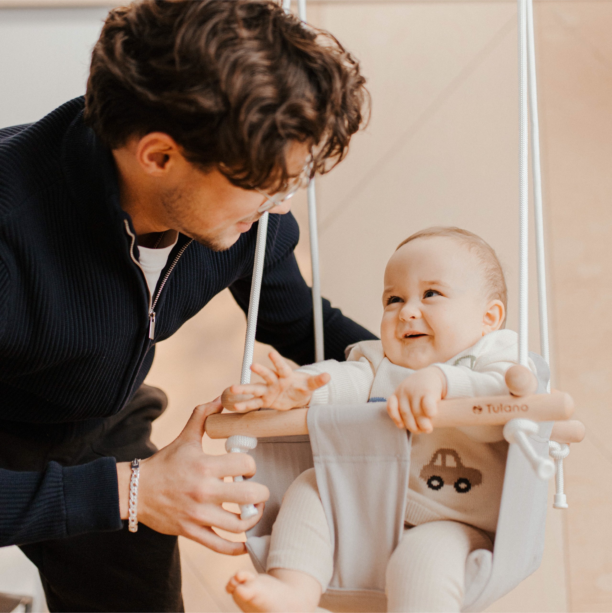 Huśtawka dla dzieci TULANO Hop 30 Grey