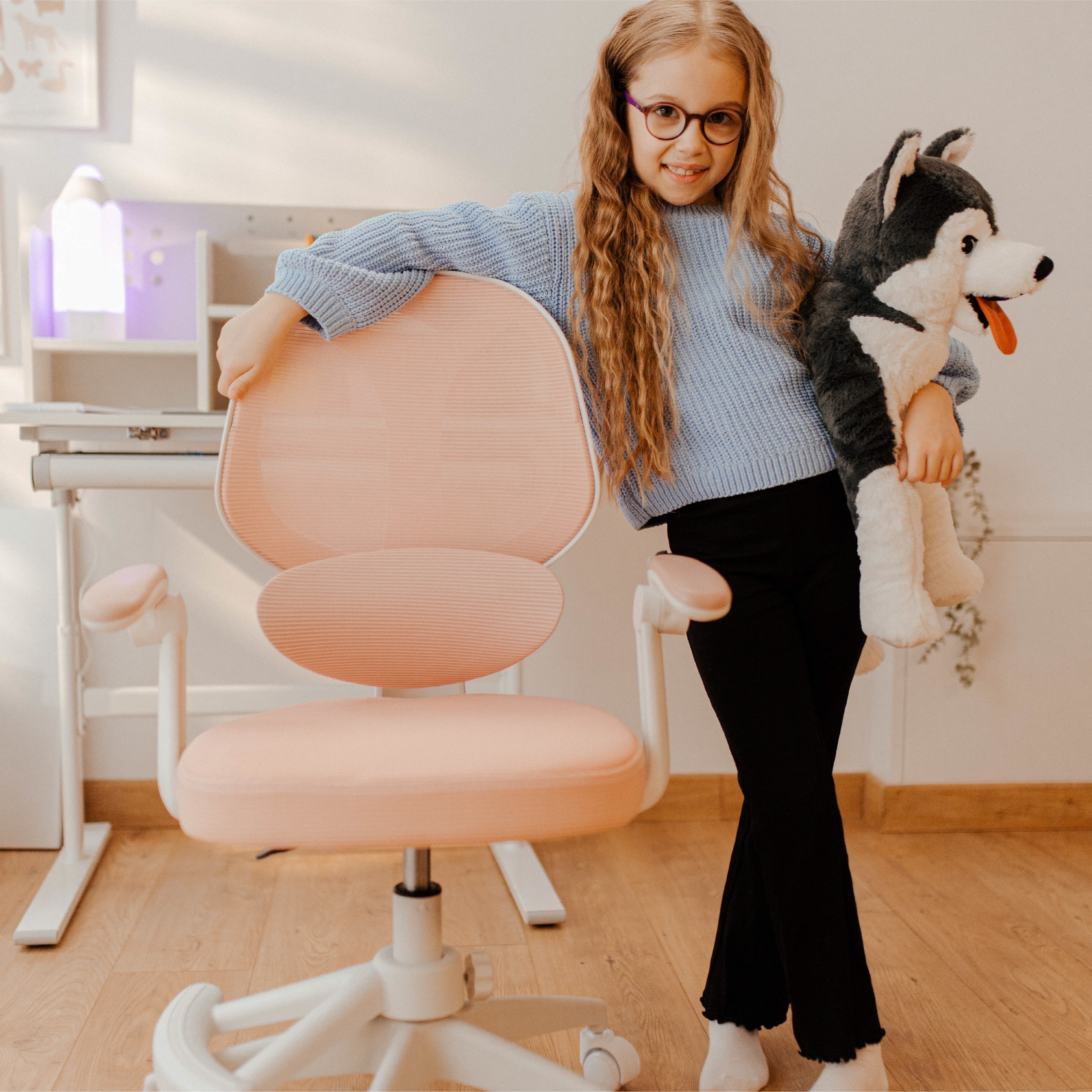 Fotel regulowany dla dziecka Mark Adler Junior 4.5 Pink